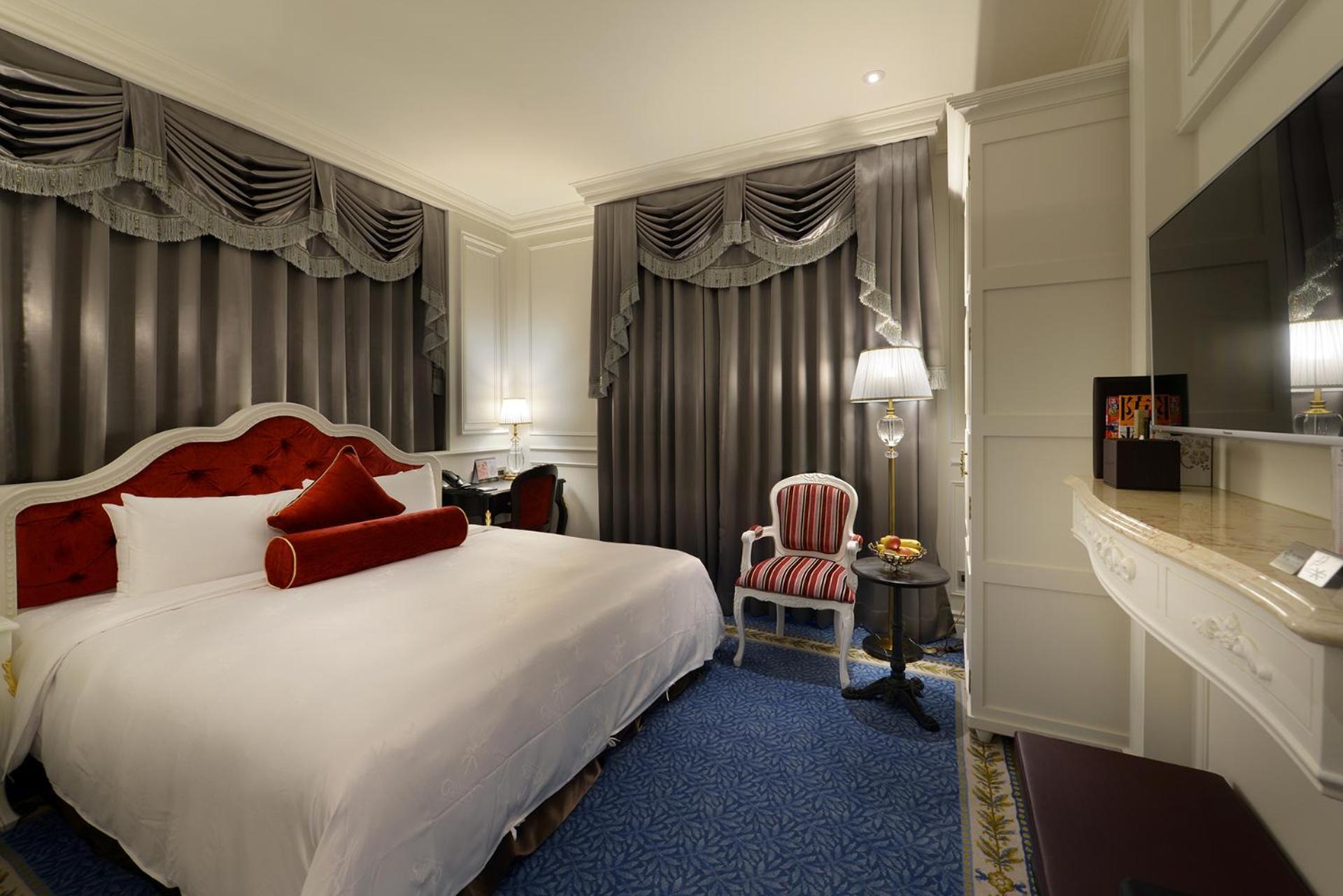 Golden Tulip Rs Boutique Hotel-Tainan Exterior photo